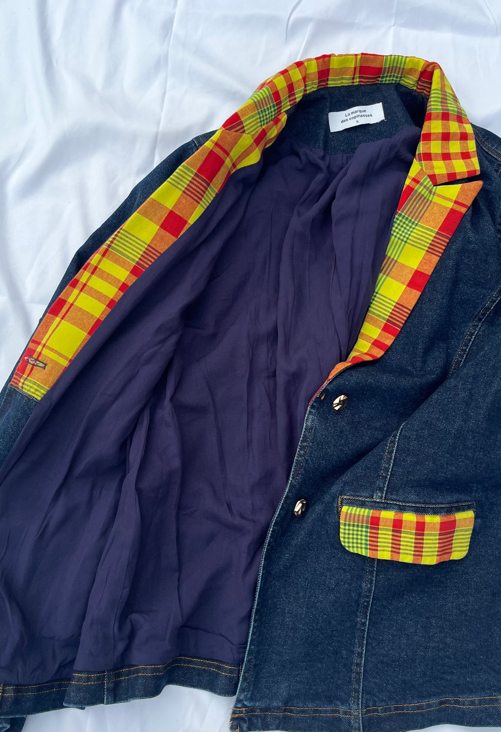 Veste en jean et madras cintrée